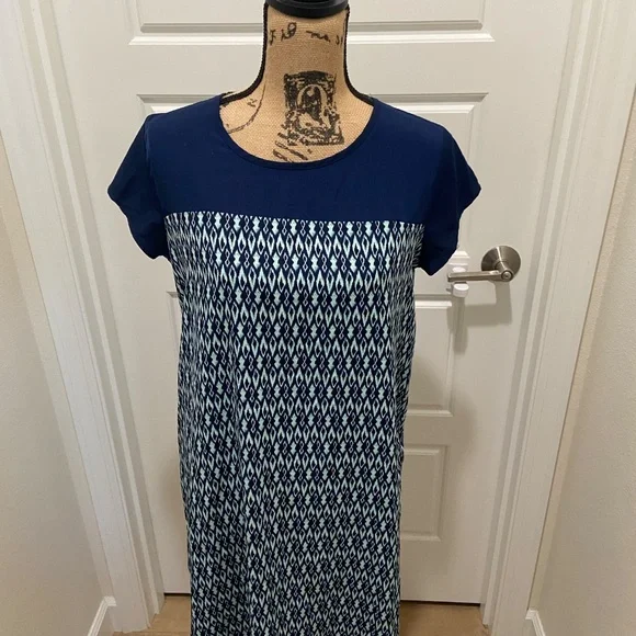 Light Blue/Navy Liz Lange Maternity Shift Dress size XS - Picture 2 of 3